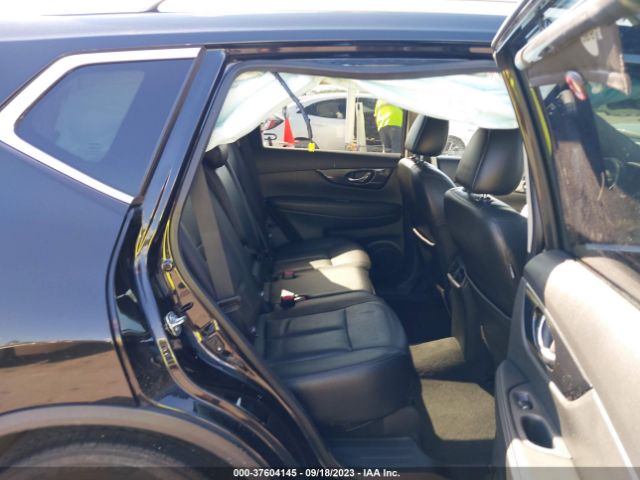 5N1AT2MT8JC797752 Nissan Rogue Sl