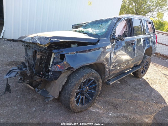 Chevrolet Tahoe Lt 2018 1GNSKBKC3JR395530 Image 2
