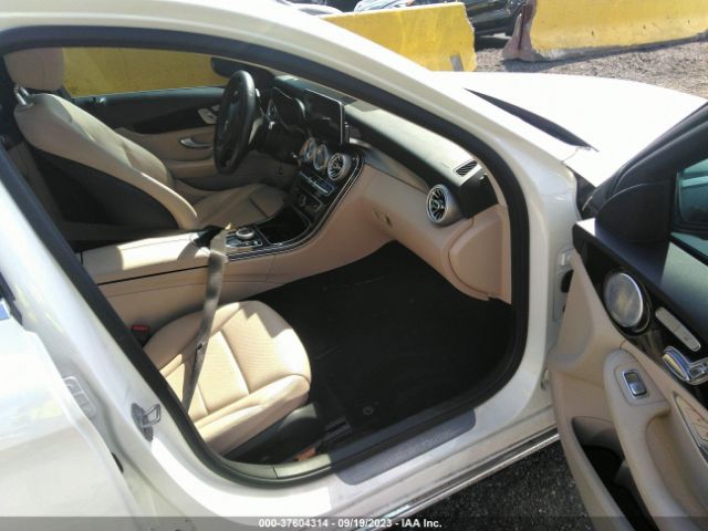 55SWF4KB2HU179054 Mercedes-Benz C-class C 300