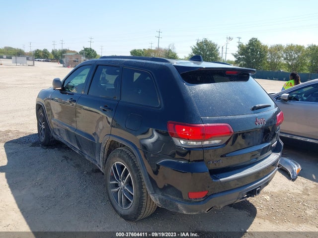 1C4RJFLG2JC113559 Jeep Grand Cherokee Trailhawk
