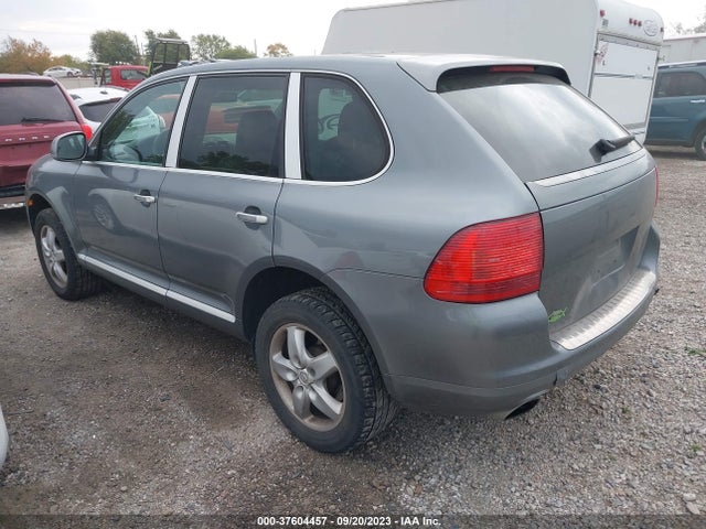 2005 PORSCHE CAYENNE WP1AA29P55LA22500 Photo 2