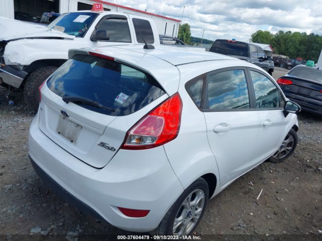 3FADP4EJ1FM120813 Ford FIESTA SE
