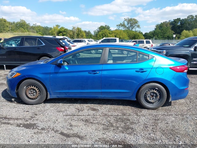 Hyundai ELANTRA SE 2018 5NPD74LF9JH379962 Image 15