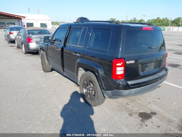 1C4NJPBA8ED853182 Jeep Patriot Altitude