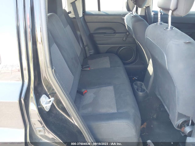 1C4NJPBA8ED853182 Jeep Patriot Altitude
