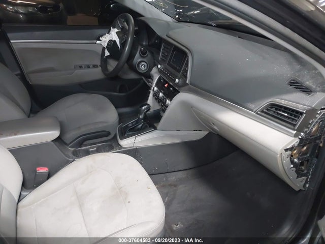 2020 HYUNDAI ELANTRA SE VIN: 5NPD74LF2LH603396