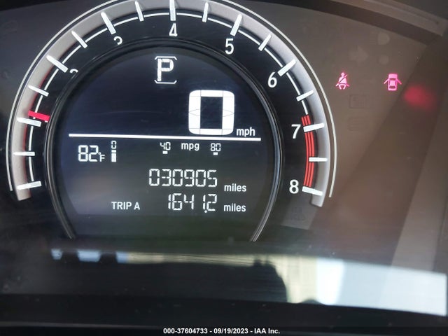 Honda CR-V LX 2019 5J6RW5H35KL004509 Image 16