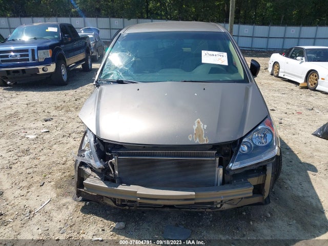 2008 HONDA ODYSSEY LX VIN: 5FNRL382X8B041884