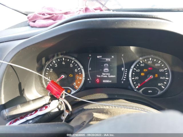 2017 JEEP RENEGADE ZACCJAAH3HPE97846 Photo 6