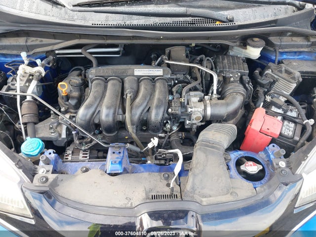 Honda FIT EX 2016 JHMGK5H73GX021755 Image 16