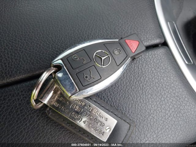 WDC0G4KB4JV043210 Mercedes-Benz GLC 300