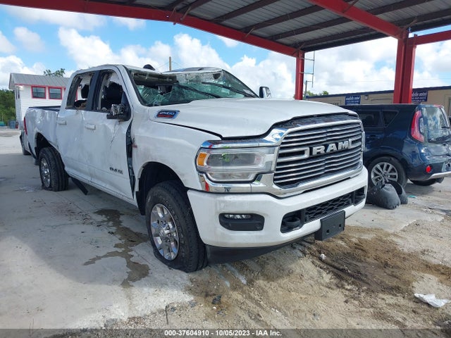 RAM 2500 Laramie 2023 3C6UR5FL8PG588619 головне зображення