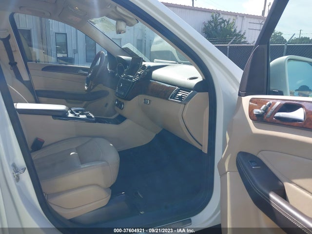 2016 MERCEDES-BENZ GLE 350 VIN: 4JGDA5JB0GA742300