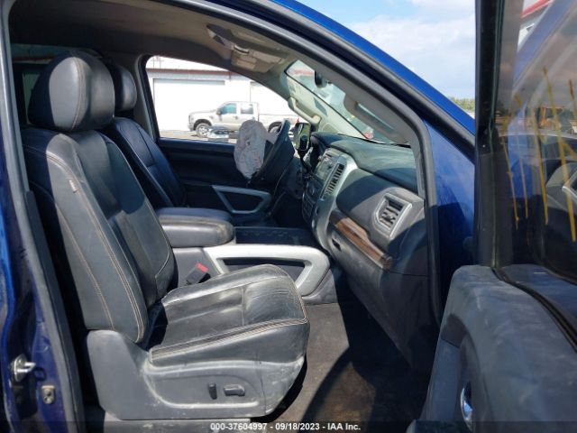 1N6AA1E67JN517933 Nissan Titan Sl