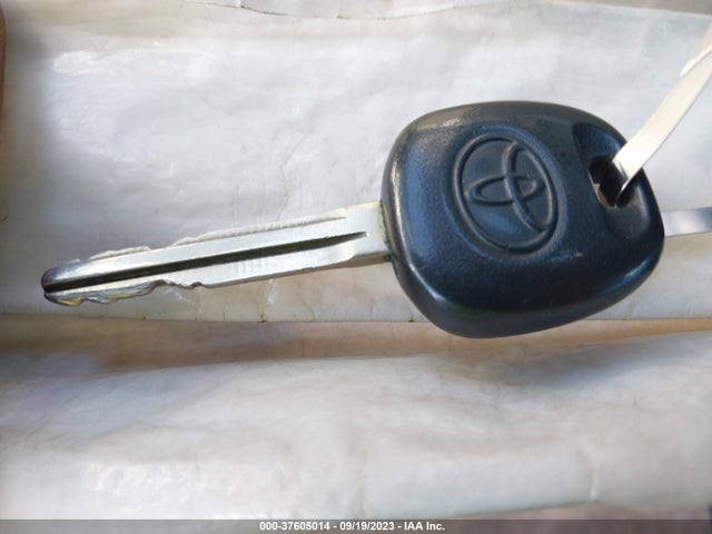 2004 TOYOTA 4RUNNER SR5 VIN: JTEBU14R840022602