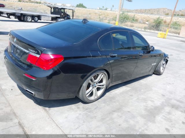 2011 BMW 750I WBAKA8C5XBCY37218 Photo 3