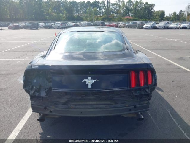1FA6P8AM5G5309200 Ford Mustang V6