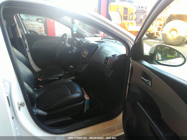 Chevrolet SONIC LTZ 2015 1G1JE5SB4F4203324 Image 5