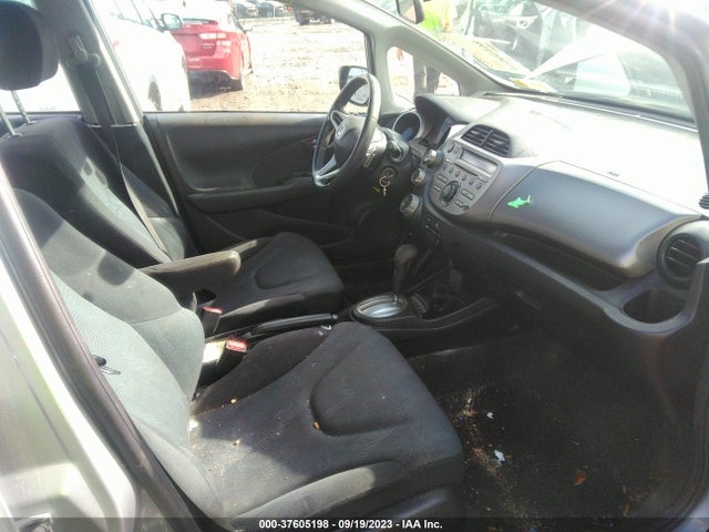 2010 HONDA FIT SPORT VIN: JHMGE8H45AS023655