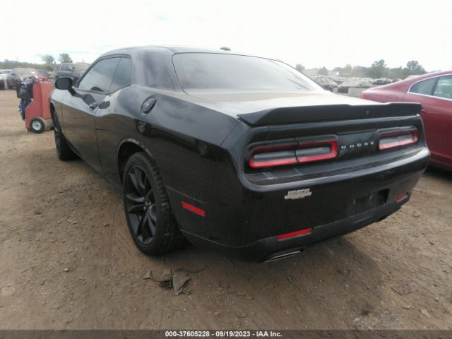 2C3CDZAG2JH333576 Dodge Challenger Sxt