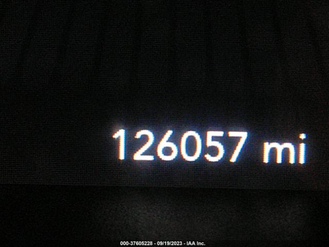 2C3CDZAG2JH333576 Dodge Challenger Sxt