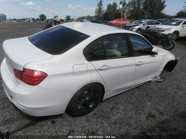 WBA3C3C53EF983657 BMW 3 Series 320i Xdrive