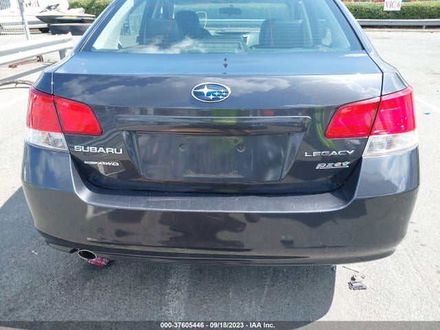 2011 SUBARU LEGACY 2.5I LTD PWR MOON VIN: 4S3BMBK63B3263269