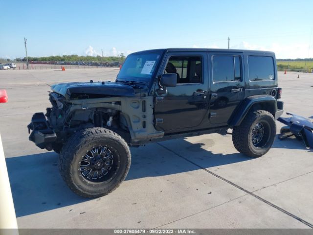 1C4HJWEG8EL126878 Jeep Wrangler Unlimited Sahara