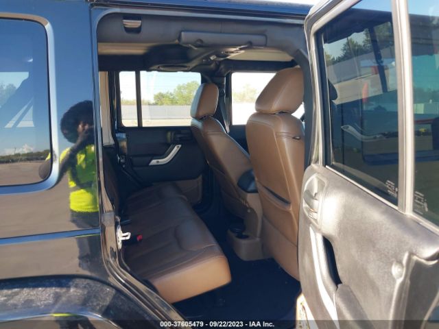 1C4HJWEG8EL126878 Jeep Wrangler Unlimited Sahara