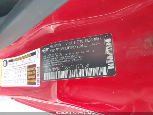 2006 MINI COOPER WMWRC33526TJ77600 Photo 8