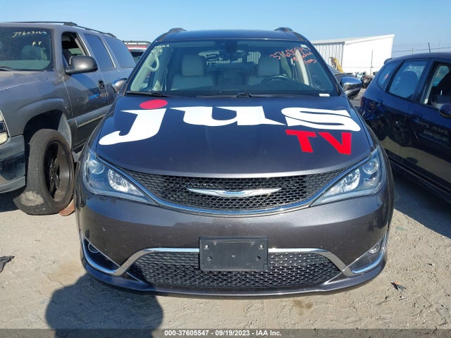Chrysler Pacifica Limited 2018 2C4RC1GG0JR132528 Image 12