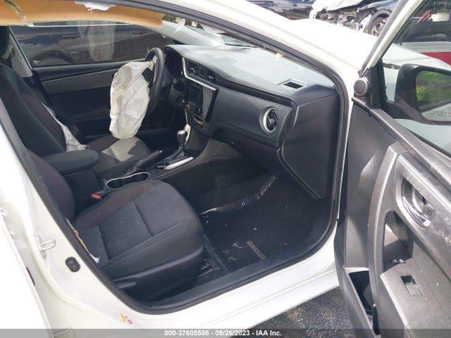 Toyota COROLLA LE 2019 5YFBURHE4KP888083 Image 5