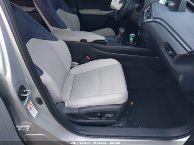 2019 Lexus UX, VIN: JTHY3JBH3K2009333
