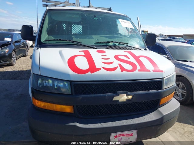 Chevrolet EXPRESS CARGO VAN 2019 1GCWGAFP3K1215546 Image 6