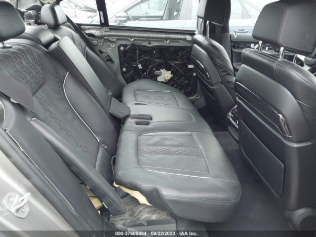 WBA7T2C08NCG92446 BMW 7 Series 740i