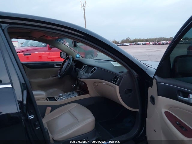2012 HYUNDAI GENESIS 5.0L VIN: KMHGC4DHXCU194901