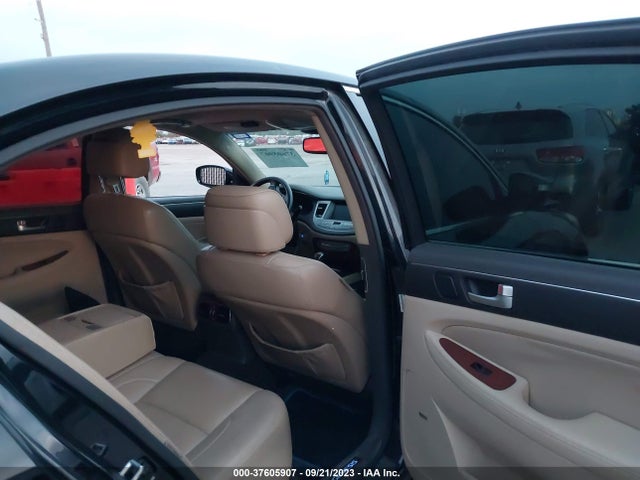 2012 HYUNDAI GENESIS 5.0L VIN: KMHGC4DHXCU194901