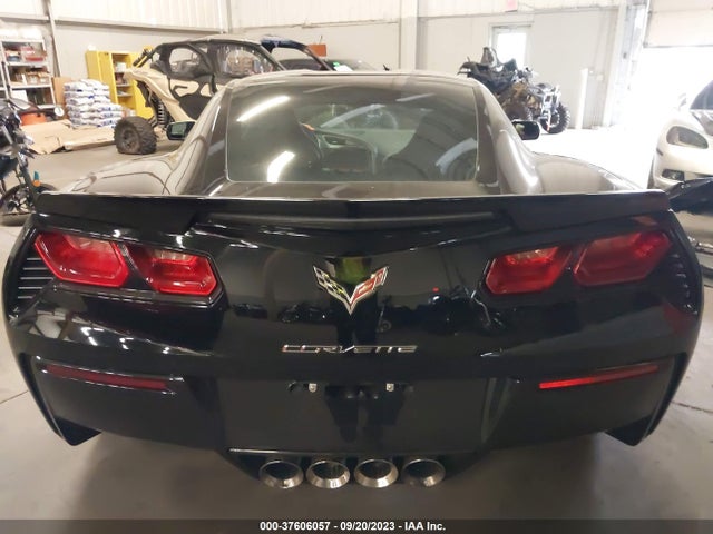 Chevrolet Corvette Z51 3lt 2015 1G1YM2D70F5103126 Image 17