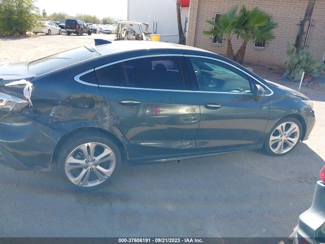 Chevrolet Cruze Premier 2017 1G1BF5SM0H7143188 Image 13