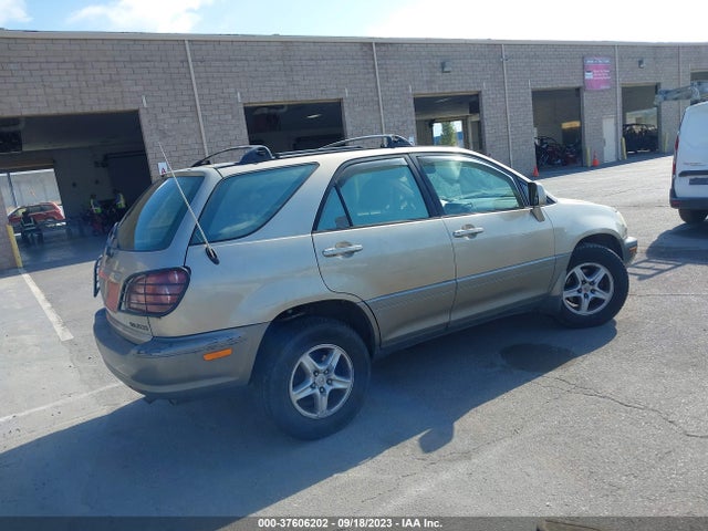 1999 LEXUS RX 300 JT6HF10UXX0013057 Photo 3