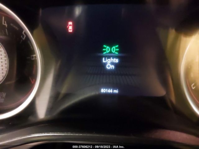 2C3CDZAGXJH219485 Dodge Challenger Sxt