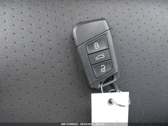 2020 VOLKSWAGEN ATLAS CROSS SPORT 1V24C2CA2LC206740 Photo 10