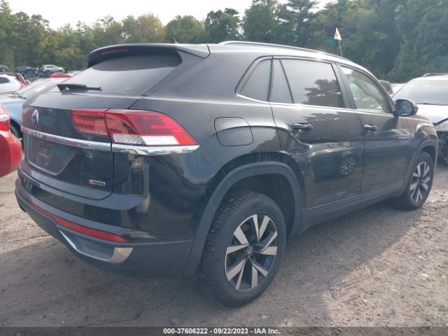 2020 VOLKSWAGEN ATLAS CROSS SPORT 1V24C2CA2LC206740 Photo 3