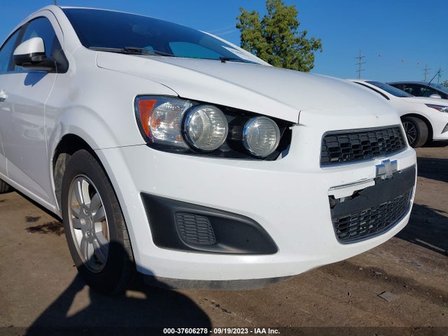 Chevrolet SONIC LT 2014 1G1JC5SH0E4226219 Image 6