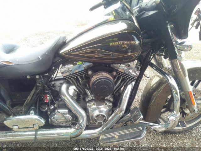 2016 HARLEY-DAVIDSON FLHX 1HD1KBM19GB608836 Photo 7