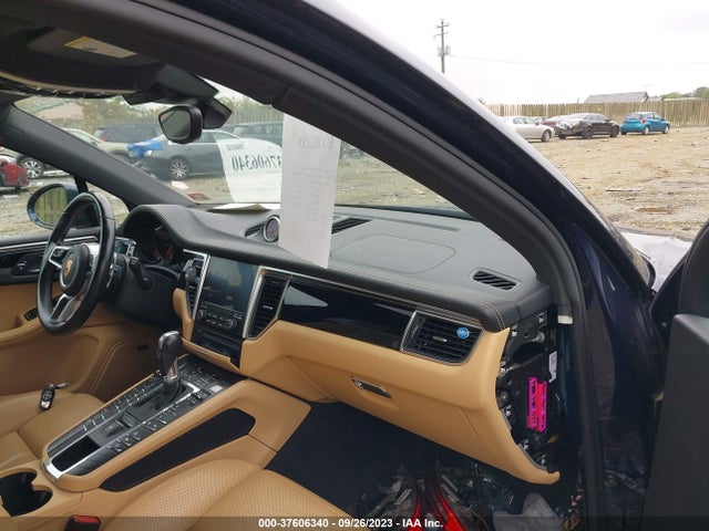 2018 PORSCHE MACAN WP1AA2A5XJLB08762 Photo 4