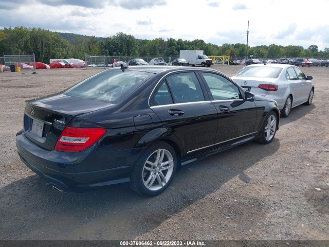 Mercedes-Benz C-class C 300 2014 WDDGF8AB8EG223189 Image 4