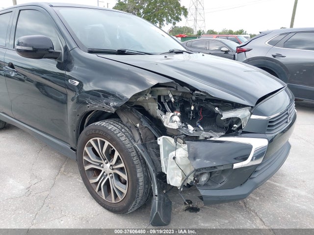 JA4AP3AU8HZ002289 Mitsubishi Outlander Sport 2.0