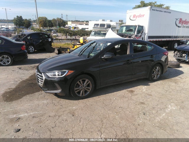 Hyundai ELANTRA SE 2017 5NPD84LF1HH097533 Image 2