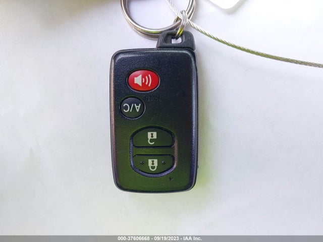 Toyota Prius Four/five/three/one/two 2014 JTDKN3DU5E1816972 Image 16